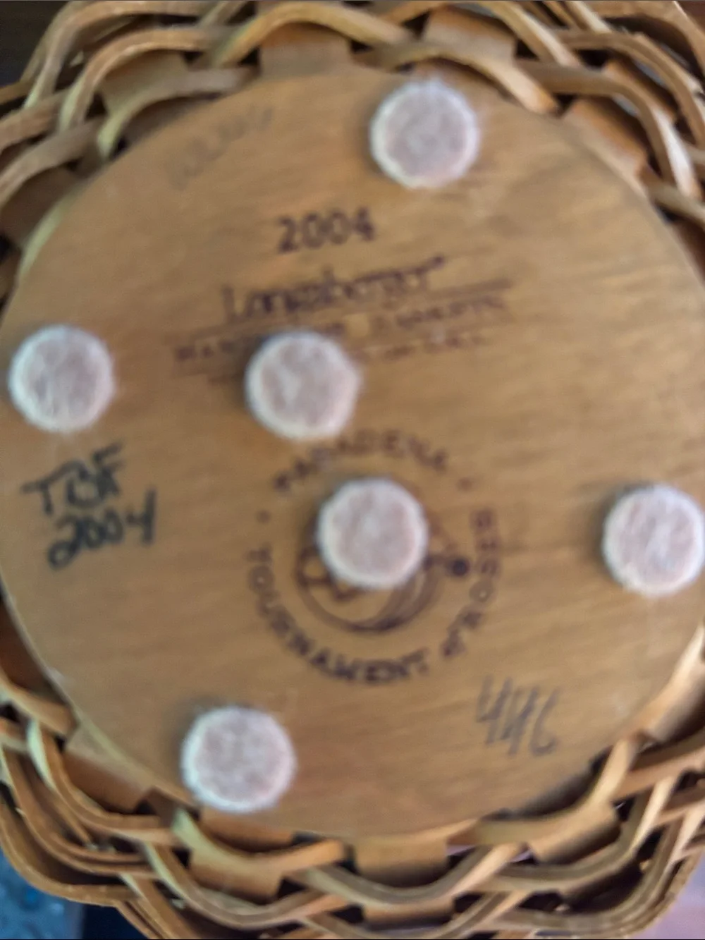 Longaberger 2004 Tournament of Roses Basket with lid, liner, protector.